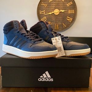 BRAND NEW Adidas 2.0 mid mens